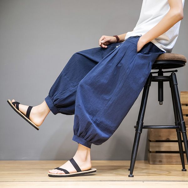2020 men casual harem pants summer trousers mens cotton linen pants male chinese style solid calf-length man joggers, Black
2020 men casual harem pants summer trousers mens cotton linen pants male chinese style solid calf-length man joggers, Black