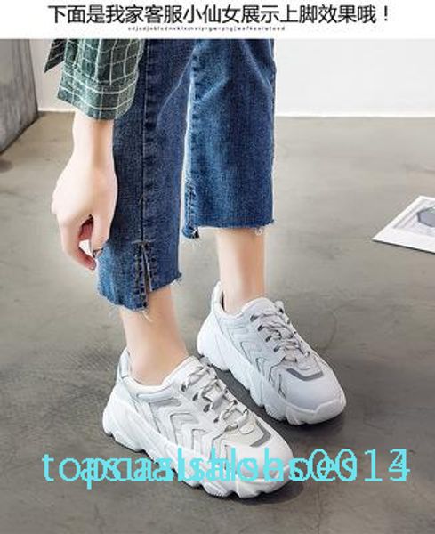 2020 women sneakers autumn fashion casual shoes woman comfortable breathable black beige lace-up flats female platform shoes c14
2020 women sneakers autumn fashion casual shoes woman comfortable breathable black beige lace-up flats female platform shoes c14