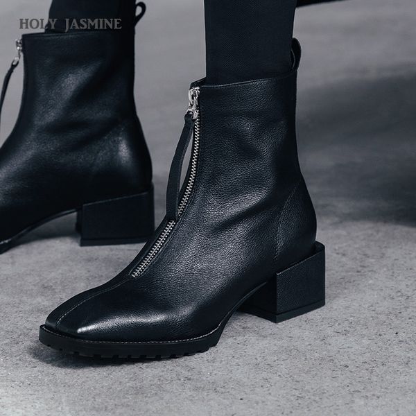 holy jasmine genuine leather women boots new spring autumn pigskin ankle boots for women square heel ladies shoes high (5cm-8cm, Black
holy jasmine genuine leather women boots new spring autumn pigskin ankle boots for women square heel ladies shoes high (5cm-8cm, Black