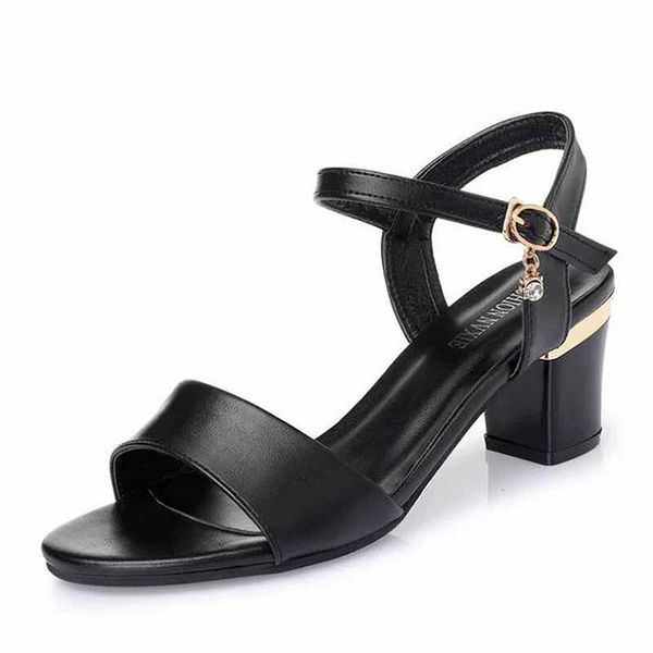 2020 luxury magic stick white black cowskin real leather platform designer sandals women fashion shoes size 35-41 tradingbear 11p322
2020 luxury magic stick white black cowskin real leather platform designer sandals women fashion shoes size 35-41 tradingbear 11p322