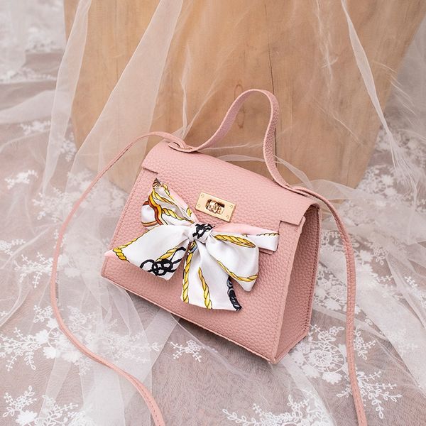 2019 new style women's scarf hand handbag scarf decorative single shoulder slant hand bag women's package, White
2019 new style women's scarf hand handbag scarf decorative single shoulder slant hand bag women's package, White