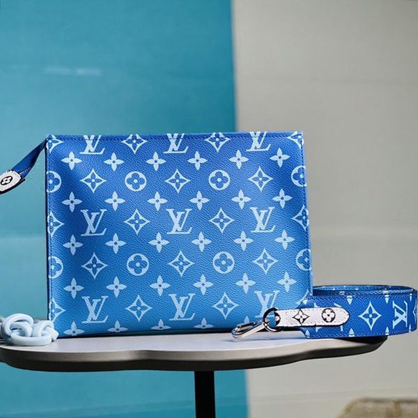 new 2020 luxury designer womens crossbody bag leather shoulder bags messenger bags with origin box lady clutches handbag fast delivery
new 2020 luxury designer womens crossbody bag leather shoulder bags messenger bags with origin box lady clutches handbag fast delivery