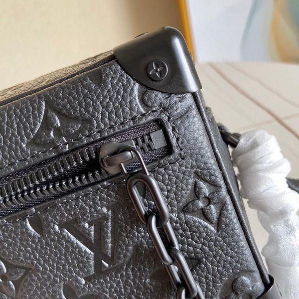 fashionable lady handbag high-end customized quality handbag classic fashion business leisure one-shoulder bag oblique straddle bag
fashionable lady handbag high-end customized quality handbag classic fashion business leisure one-shoulder bag oblique straddle bag