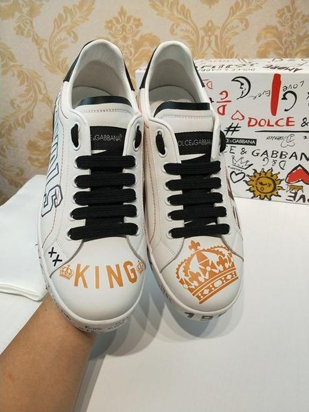 2021-2020i trend hand -painted leather party casual shoes trend outdoor men and women sports shoes graffiti wild couple shoes ,size 35 -45, Black
2021-2020i trend hand -painted leather party casual shoes trend outdoor men and women sports shoes graffiti wild couple shoes ,size 35 -45, Black