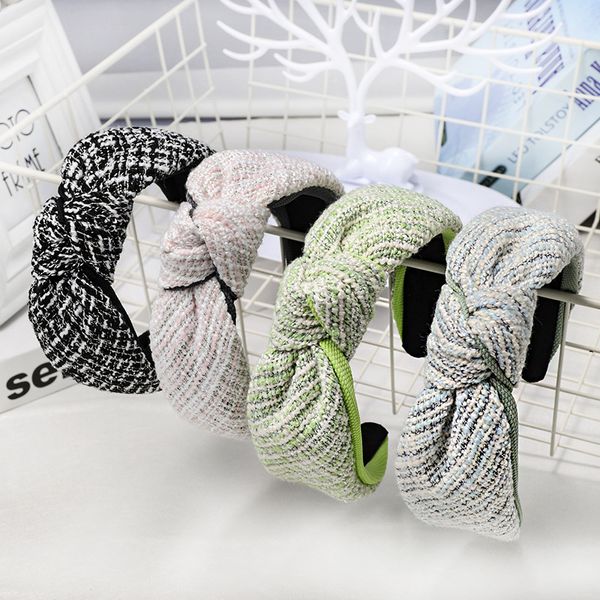 hair bun maker 30pcs/lot diy simple multi fabrics tie knot stripe head bands er wide headbands styling tools accessory ha1522, Brown
hair bun maker 30pcs/lot diy simple multi fabrics tie knot stripe head bands er wide headbands styling tools accessory ha1522, Brown