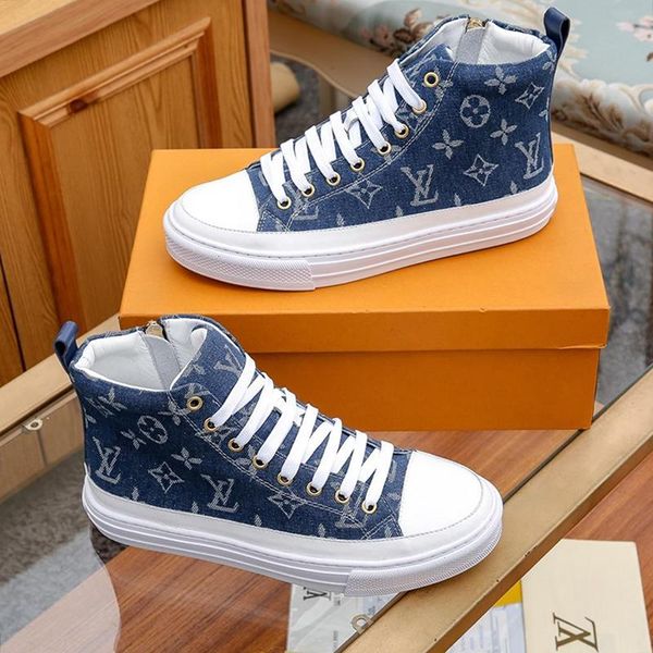high mens shoes luxury breathable sneakers plus size outdoor walking comfortable lace -up lightweight shoes zapatillas hombr
high mens shoes luxury breathable sneakers plus size outdoor walking comfortable lace -up lightweight shoes zapatillas hombr