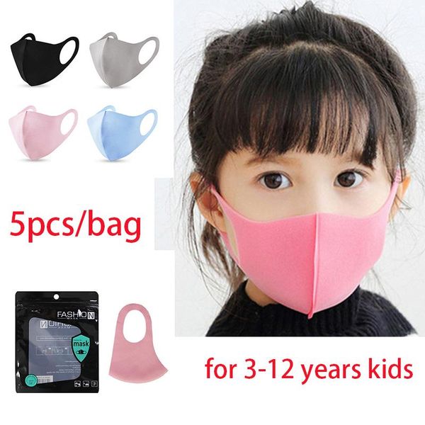 us stock 3-12 years kids black pink face cover pm2.5 mouth masks reusable washable household protective mask party masks children mask
us stock 3-12 years kids black pink face cover pm2.5 mouth masks reusable washable household protective mask party masks children mask