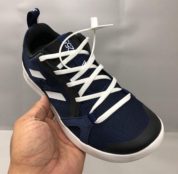 outdoor sports shoes wading shoes quick drying river tracing shoes tourism beach students' outdoor activities 36-44
outdoor sports shoes wading shoes quick drying river tracing shoes tourism beach students' outdoor activities 36-44