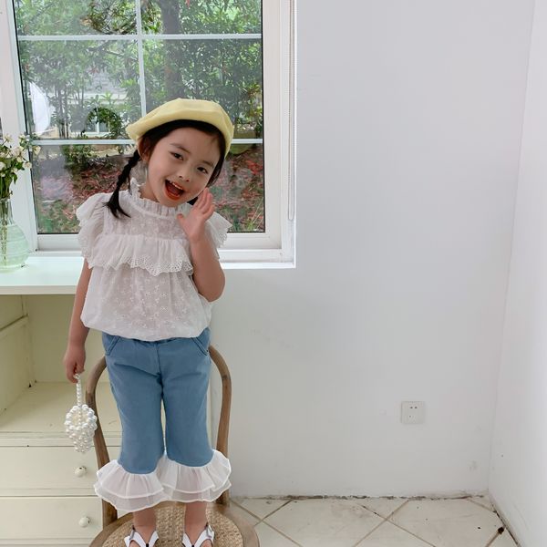 2020 new children's clothing girls korean lace stitching lace sleeveless top, White;black
2020 new children's clothing girls korean lace stitching lace sleeveless top, White;black