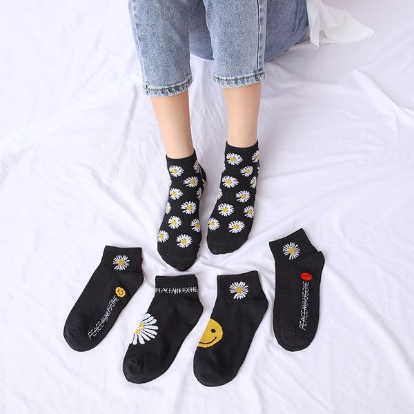 gd the boat same small daisy female tide net red ins short tube thin shallow boat socks black socks male, Pink;yellow
gd the boat same small daisy female tide net red ins short tube thin shallow boat socks black socks male, Pink;yellow