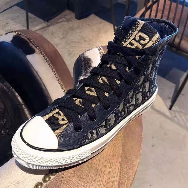 2019e autumn and winter new d letter high shoes women's wild embroidery tide shoes casual shoes, original box delivery
2019e autumn and winter new d letter high shoes women's wild embroidery tide shoes casual shoes, original box delivery