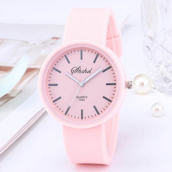 2020 watch female fashion junior high school students korean fashion simple five-color jelly watch watch, Blue
2020 watch female fashion junior high school students korean fashion simple five-color jelly watch watch, Blue