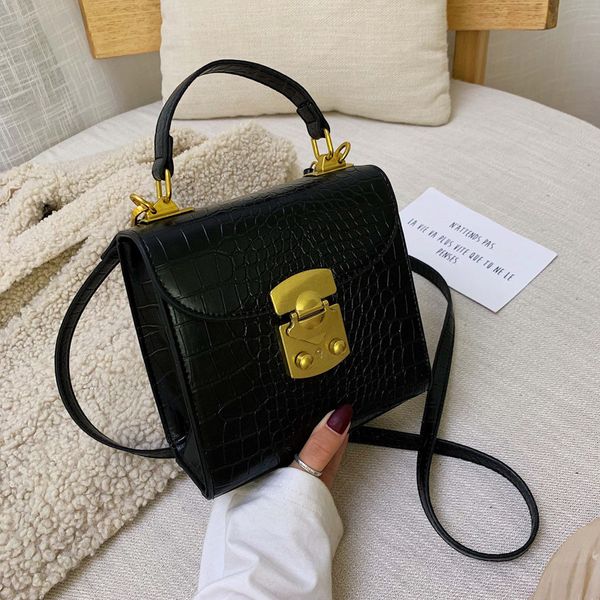 alligator printed handbag women casual shoulder bag waterproof pu metal lock hasp crossbody bag small square bags
alligator printed handbag women casual shoulder bag waterproof pu metal lock hasp crossbody bag small square bags