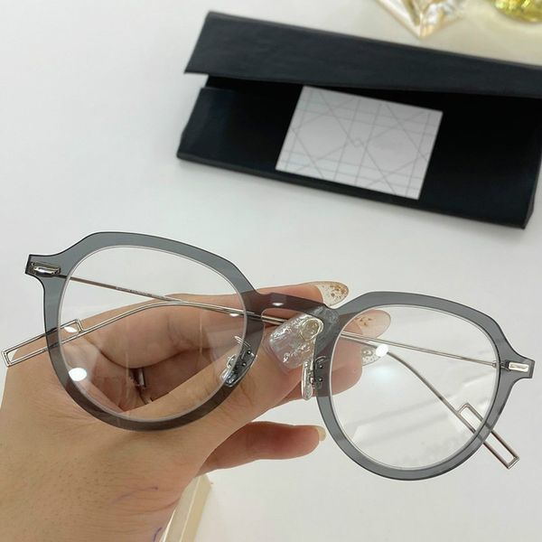 2020 new fashion designer glasses small round neutral glasses uv400 frame tablet full edge + slim stainless steel wire prescription box
2020 new fashion designer glasses small round neutral glasses uv400 frame tablet full edge + slim stainless steel wire prescription box
