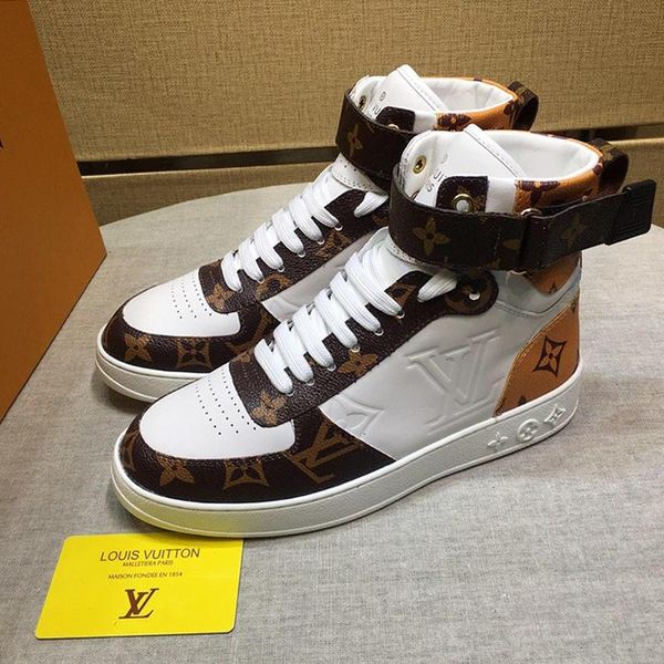 luxury mens shoes casual fashion trainers sneakers casual shoes with dust bag and box scarpe da uomo men shoes fashion footwear
luxury mens shoes casual fashion trainers sneakers casual shoes with dust bag and box scarpe da uomo men shoes fashion footwear