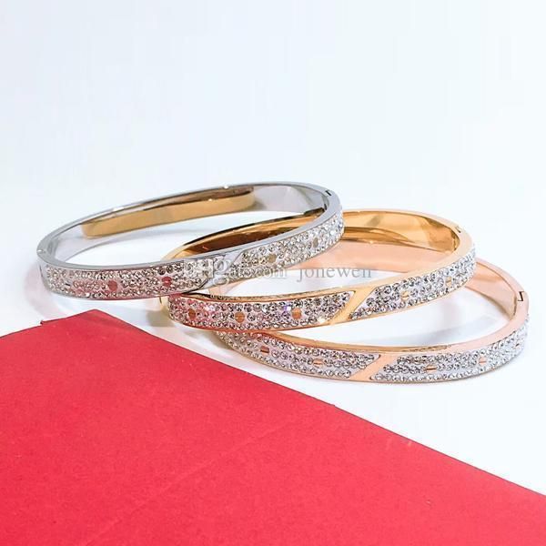 19 new fashion luxury designer set drill jewelry charm bracelet 316l stainless steel women bracelet and original box ing, Golden;silver
19 new fashion luxury designer set drill jewelry charm bracelet 316l stainless steel women bracelet and original box ing, Golden;silver