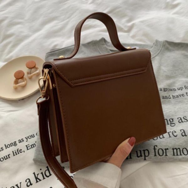 bag women 2020 new fashion retro texture small square bag korean women's fashion one shoulder shoulder messenger handbag
bag women 2020 new fashion retro texture small square bag korean women's fashion one shoulder shoulder messenger handbag