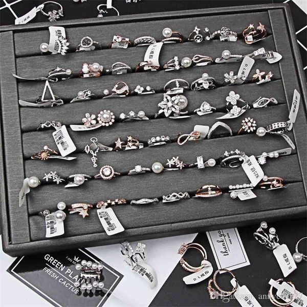 new rings korean fashion full diamond simple ring zircon micro inlay ring crystal rhinestone mix popular styles dhl, Silver
new rings korean fashion full diamond simple ring zircon micro inlay ring crystal rhinestone mix popular styles dhl, Silver
