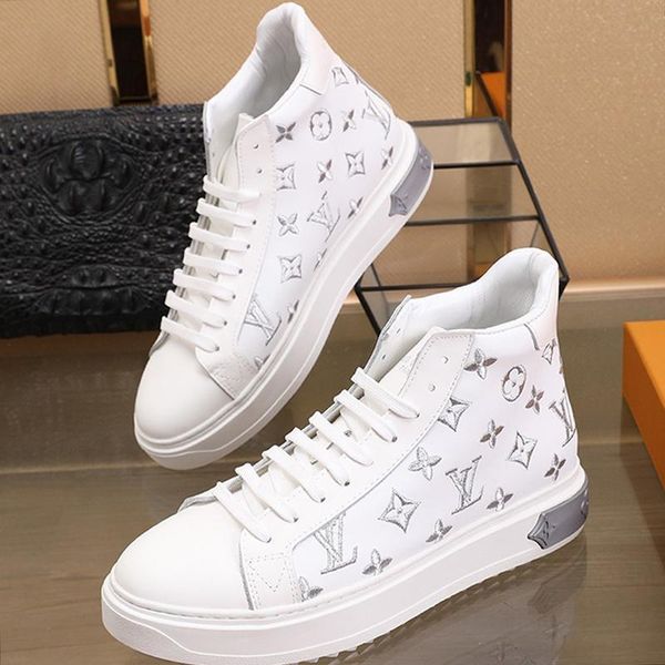 new arrival mens shoes comfortable outdoor walking footwears fast delivery vintage sneakers plus size lace -up casual men shoes, Black 
new arrival mens shoes comfortable outdoor walking footwears fast delivery vintage sneakers plus size lace -up casual men shoes, Black