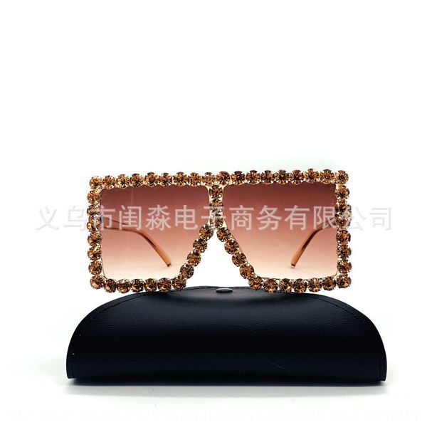 female metal exaggerated sun generous frame female metal rhinestone exaggerated sun sunglasses rhinestone sun glasses generous frame, White;black
female metal exaggerated sun generous frame female metal rhinestone exaggerated sun sunglasses rhinestone sun glasses generous frame, White;black