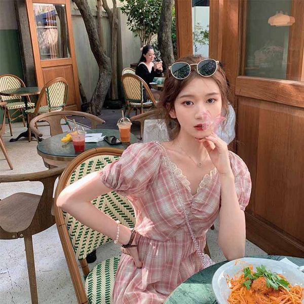 2020 new sweet strawberry milkshake pink lace stitching plaid plaid dress dress for women, Black;gray
2020 new sweet strawberry milkshake pink lace stitching plaid plaid dress dress for women, Black;gray