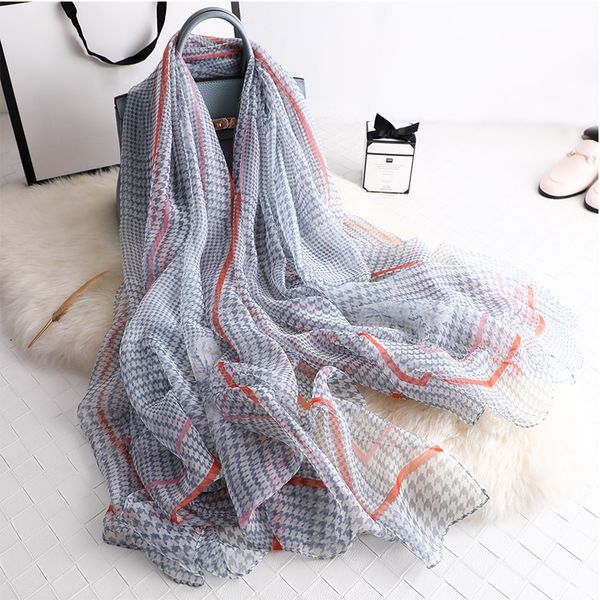 runmeifa 2020 new fashion spring silk plaid scarf for women/ long soft wraps and shawls beach hijab female foulard, Blue;gray
runmeifa 2020 new fashion spring silk plaid scarf for women/ long soft wraps and shawls beach hijab female foulard, Blue;gray