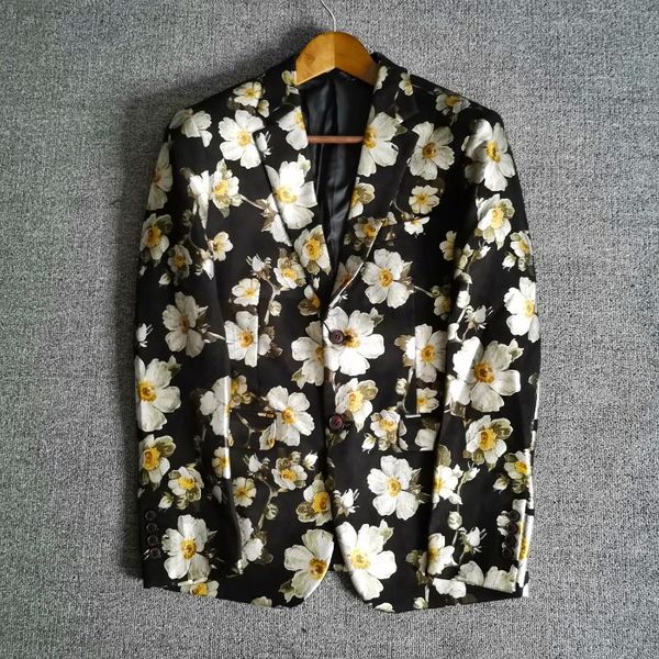 luxury soft suede floral blazer men hombre masculino flower blazer for mens chaqueta fall winter double vent suit jacket outwear, White;black
luxury soft suede floral blazer men hombre masculino flower blazer for mens chaqueta fall winter double vent suit jacket outwear, White;black