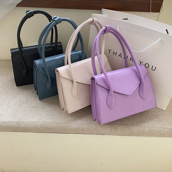 luxury design crocodile pattern small pu leather shoulder bags for women 2020 solid color handbags female travel hand bag totes
luxury design crocodile pattern small pu leather shoulder bags for women 2020 solid color handbags female travel hand bag totes
