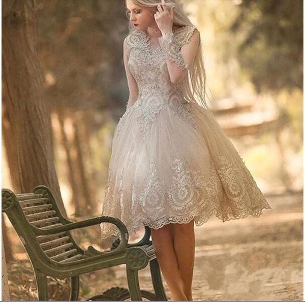 2020 elegant v-neck lace a-line homecoming dresses cocktail dresses appliques illusion long sleeves knee length mini short prom dresses, Red
2020 elegant v-neck lace a-line homecoming dresses cocktail dresses appliques illusion long sleeves knee length mini short prom dresses, Red