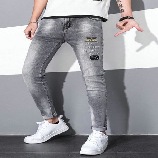 2020 new men's jeans fashion indians embroider retro ripped slim street straight jeans plus asian size 28-38, Blue
2020 new men's jeans fashion indians embroider retro ripped slim street straight jeans plus asian size 28-38, Blue