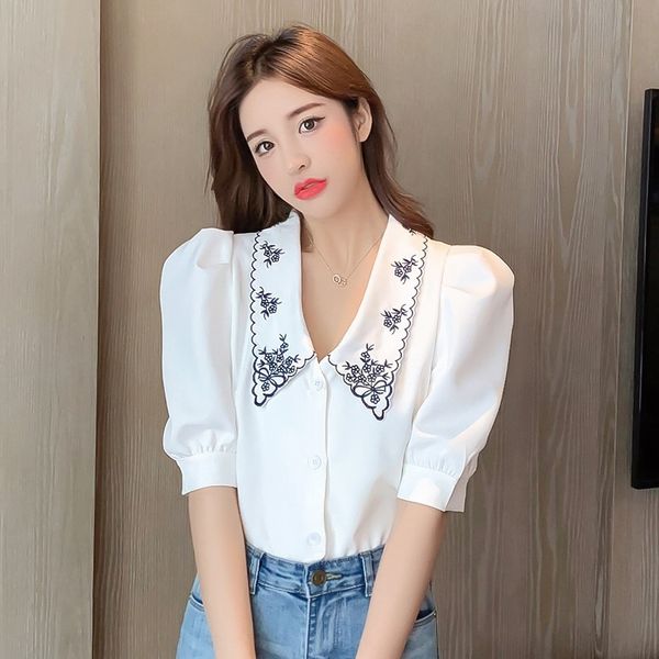 2020 summer new korean style shirt embroidered doll collar bubble sleeve short chiffon shirt for women, White
2020 summer new korean style shirt embroidered doll collar bubble sleeve short chiffon shirt for women, White