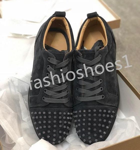 new luxury fashion ladies red bottom shoes men comfort design classic black suede and stud red low casual shoes
new luxury fashion ladies red bottom shoes men comfort design classic black suede and stud red low casual shoes
