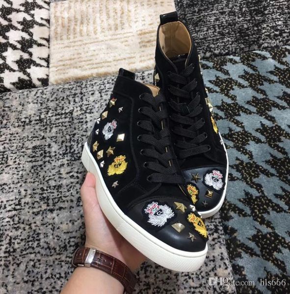 2018 famous new men designer black sneakers brand red bottom designer mens luxury shoes genuine leather,couple causal shoes
2018 famous new men designer black sneakers brand red bottom designer mens luxury shoes genuine leather,couple causal shoes