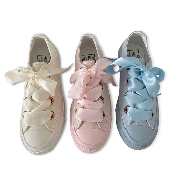 2020 white shoes xuan yafeng ribbon fairy canvas shoes female students wild hong kong wind board tide, Black
2020 white shoes xuan yafeng ribbon fairy canvas shoes female students wild hong kong wind board tide, Black