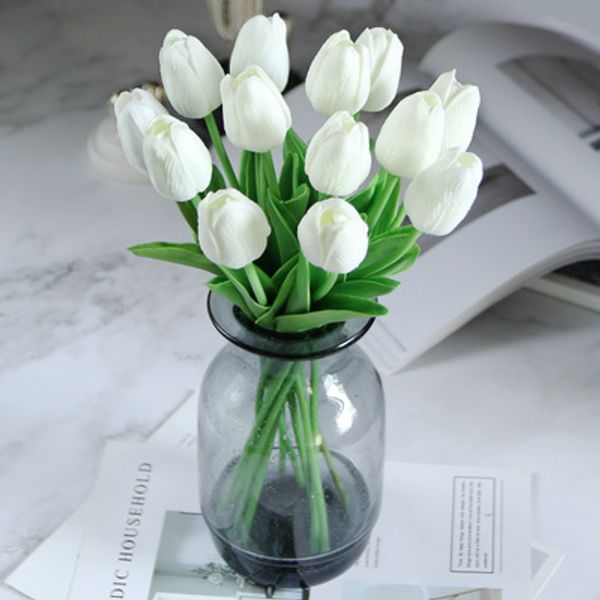 10pcs artificial flower real touch latex tulips wedding bridal bouquet home garen decoration fake flower for wedding supplies
10pcs artificial flower real touch latex tulips wedding bridal bouquet home garen decoration fake flower for wedding supplies