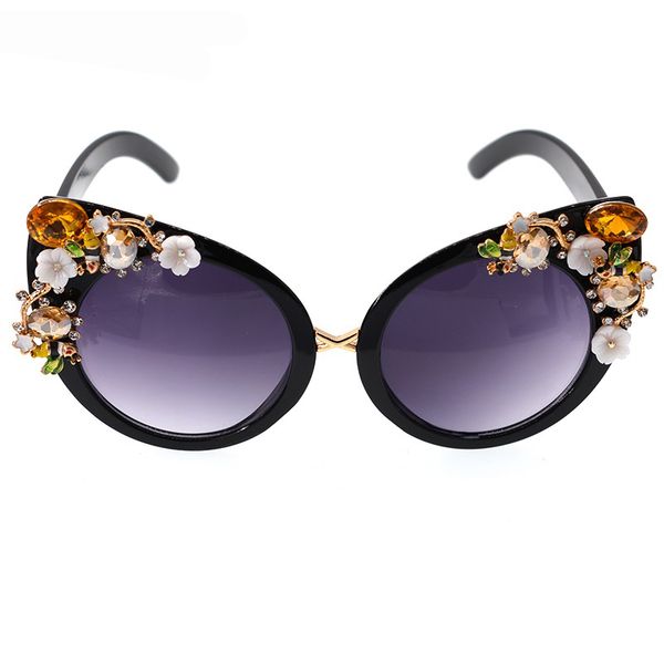 new design baroque trend women ladies oversized rhinestones cateye sun glasses brand designer luxury elegant hand made sunglass, White;black
new design baroque trend women ladies oversized rhinestones cateye sun glasses brand designer luxury elegant hand made sunglass, White;black