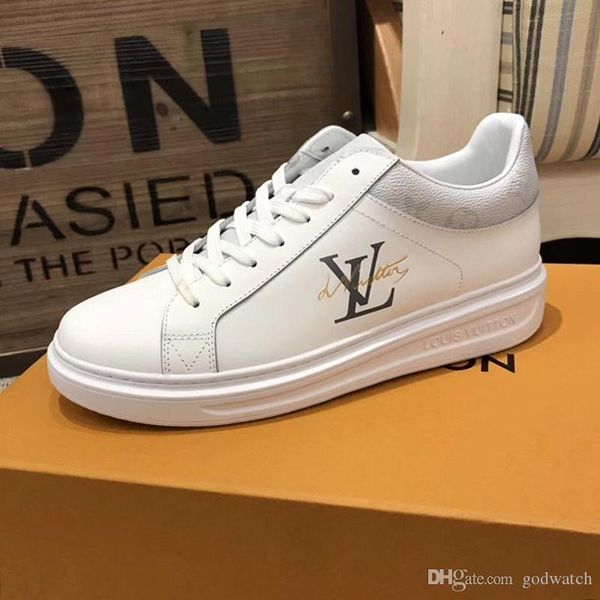 fashion mens shoes autumn and winter comfortable breathable shoes luxury design vintage lace -up low men shoes scarpe sportive d
fashion mens shoes autumn and winter comfortable breathable shoes luxury design vintage lace -up low men shoes scarpe sportive d