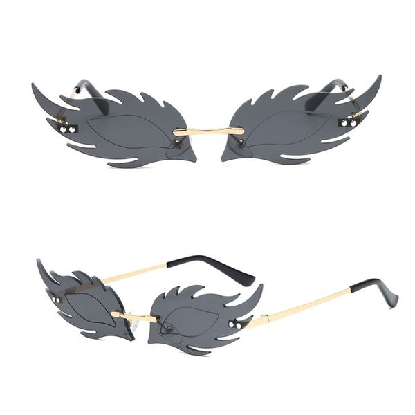 2020 metal stylish female male glasses vintage designer sunglasses mirror uv400, White;black
2020 metal stylish female male glasses vintage designer sunglasses mirror uv400, White;black