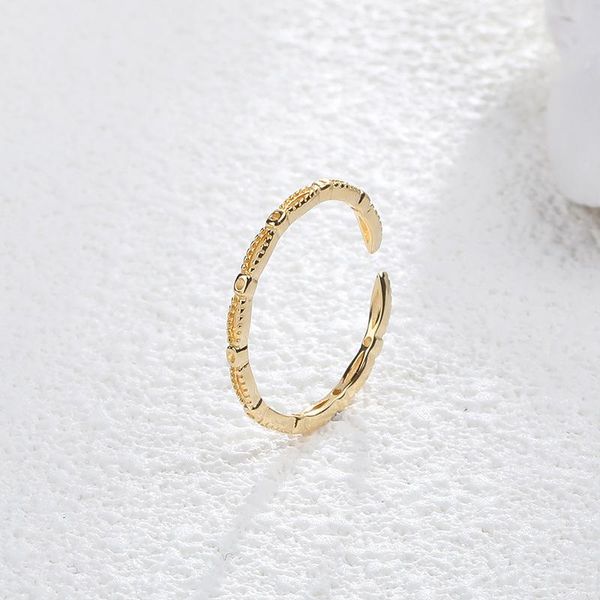2020 designer s925 sterling silver jewelry men and women european and american light luxury ring adjustable hollow design ring
2020 designer s925 sterling silver jewelry men and women european and american light luxury ring adjustable hollow design ring