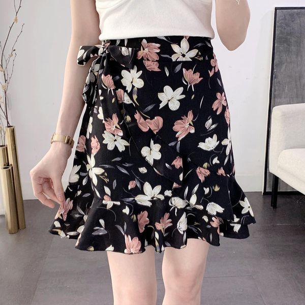 women's casual summer sweet floral printing lace up high waist travel holiday ruffle hip short skirts, Black
women's casual summer sweet floral printing lace up high waist travel holiday ruffle hip short skirts, Black