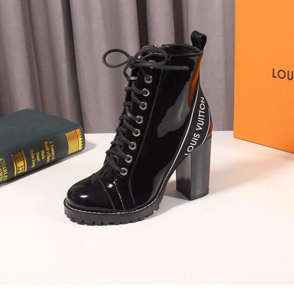 150 new women's casual shoes, luxury designer women's shoes, outdoor travel party shoes, original box packaging, Black
150 new women's casual shoes, luxury designer women's shoes, outdoor travel party shoes, original box packaging, Black