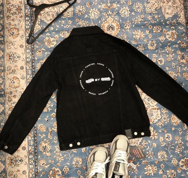 luxury yy designer denim jacket men women denim coat brand designer jacket fashion outerwear windbreaker streetwear luxury jackets 20042410l, Black;brown
luxury yy designer denim jacket men women denim coat brand designer jacket fashion outerwear windbreaker streetwear luxury jackets 20042410l, Black;brown