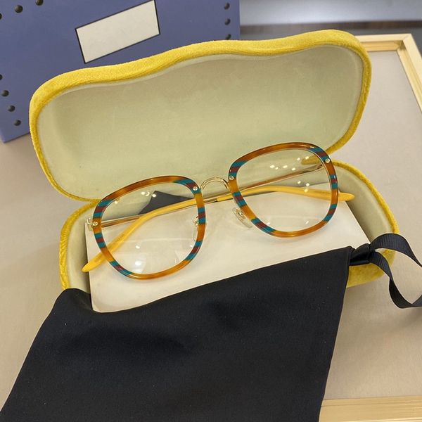 2020 new fashion star-style myopia frame 0675 superb classical square designer sunglasses frame for prescription glasses fullset case
2020 new fashion star-style myopia frame 0675 superb classical square designer sunglasses frame for prescription glasses fullset case