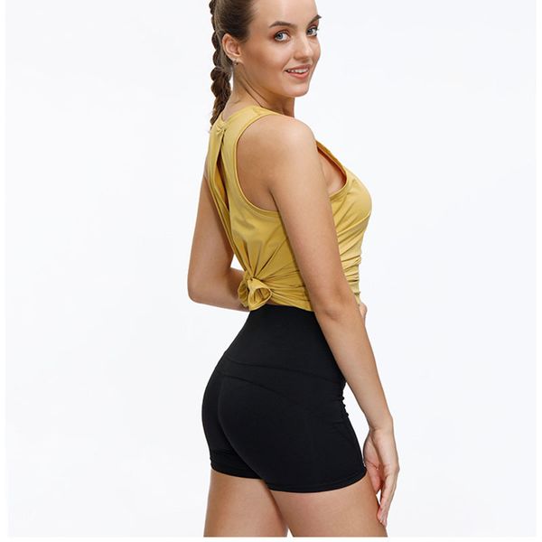 37, White;red
37, White;red