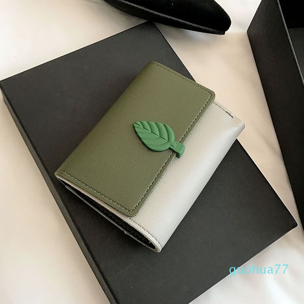 designer-short wallet wholesale 2020 new pu leather color contrast hand bag leisure multi card check change folder, Red;black
designer-short wallet wholesale 2020 new pu leather color contrast hand bag leisure multi card check change folder, Red;black