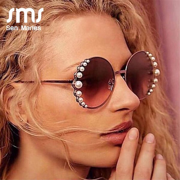 luxury round women sunglasses retro pearl decoration alloy frame sunglasses fashion lladies gradient shades uv400 oculos de sol, White;black
luxury round women sunglasses retro pearl decoration alloy frame sunglasses fashion lladies gradient shades uv400 oculos de sol, White;black
