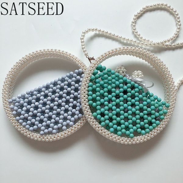 2020 handmade beaded bag pearl circle handbag handmade beaded bag trend new two-color new product female
2020 handmade beaded bag pearl circle handbag handmade beaded bag trend new two-color new product female