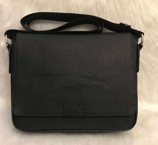 20ss district pm new 2 size famous brand classic designer fashion men messenger bags cross body bag school bookbag shoulder 559 
20ss district pm new 2 size famous brand classic designer fashion men messenger bags cross body bag school bookbag shoulder 559