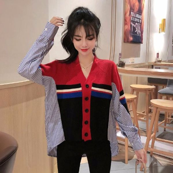 2020 new women's v-neck loose slimming long sleeve coat sweater fairy knitted cardigan sweater coat for female students, White;black
2020 new women's v-neck loose slimming long sleeve coat sweater fairy knitted cardigan sweater coat for female students, White;black