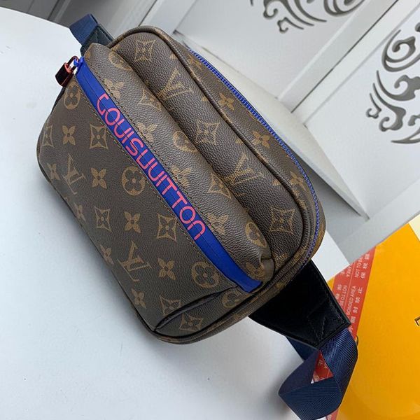 simple style mens bag chest pack belt bags vintage designer crossbody bag sac de ceinture mens shoulder bag leather zipper chest bags
simple style mens bag chest pack belt bags vintage designer crossbody bag sac de ceinture mens shoulder bag leather zipper chest bags